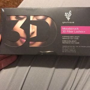 Younique Moodstruck 3D fiber lashes. Brand new !